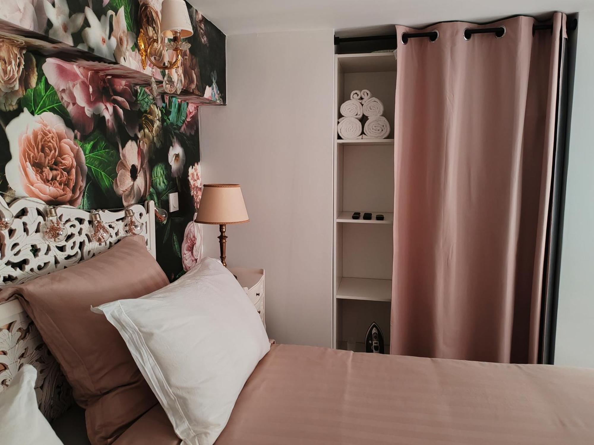 Appartement Bulle D'Antan En Coeur De Ville - Monument Classe Historique - Grand Jaccuzi Castres  Eksteriør billede